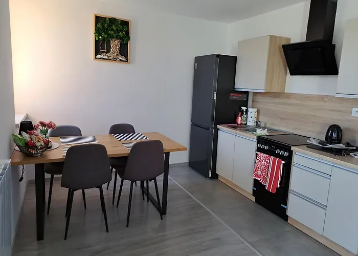 Apartman Budget Knm5 *